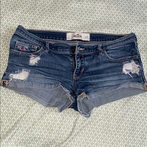 Hollister 5 , W27 Ripped Jean Shorts